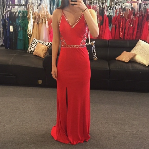 Dresses & Skirts - GLS Red Prom Dress